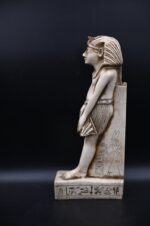 Ancient Egyptian Pharaoh Statue