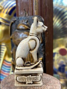 Bastet Stone Statue, Egyptian Cat Goddess Sculpture, Decor - صورة إضافية 4