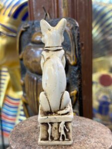 Bastet Stone Statue, Egyptian Cat Goddess Sculpture, Decor - صورة إضافية 6