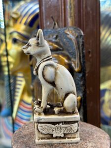 Bastet Stone Statue, Egyptian Cat Goddess Sculpture, Decor - صورة إضافية 9