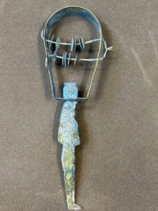Brass Hathor Sistrum – Egyptian Goddess of Love & Beauty - صورة إضافية 7