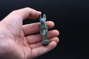 Egyptian Art pharaoh statue made in Egypt Antique Replica - صورة إضافية 4