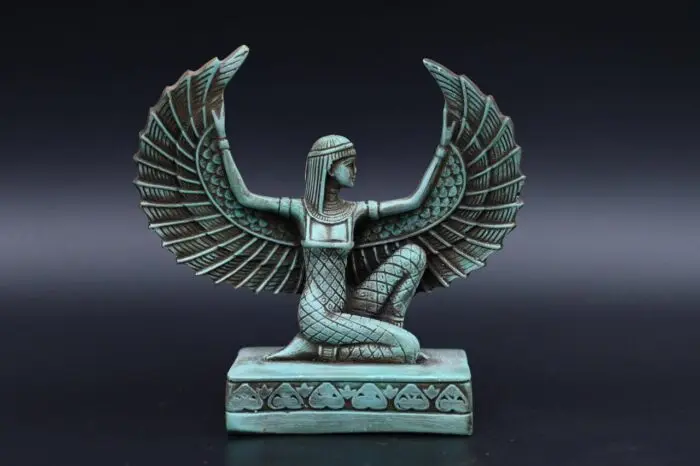 egyptian-goddess-isis-statue-home-decor-1-700x466 Egyptian Goddess Isis Statue - Replica Home Decor - Image 1