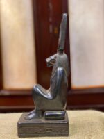 Egyptian Goddess Sekhmet Statue, Altar Decor, Made in Egypt - صورة إضافية 5