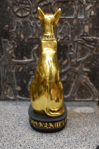 Golden Bastet Statue, Egyptian Goddess of Protection, Replica - صورة إضافية 8