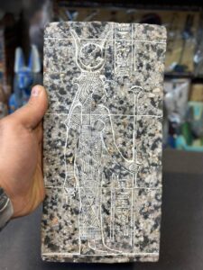 Granite Isis Relief, Egyptian Goddess Replica - صورة إضافية 6