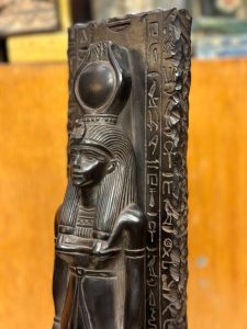 Hathor Statue – Egyptian Goddess of Love & Beauty - صورة إضافية 10
