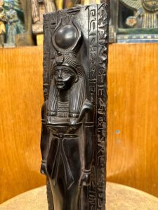 Hathor Statue – Egyptian Goddess of Love & Beauty - صورة إضافية 8