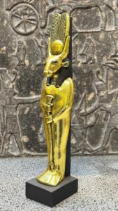 Hathor Statue – Egyptian Goddess of Love, Beauty, and Fertility - صورة إضافية 5