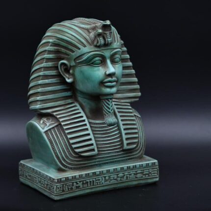King Tutankhamun Mask: Egyptian Museum Replica - صورة إضافية 2