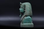 King Tutankhamun Mask: Egyptian Museum Replica - صورة إضافية 6