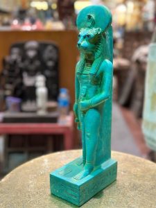 Marvelous sekhmet statue by skilled Egyptian hands made in Egypt - صورة إضافية 7