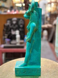 Marvelous sekhmet statue by skilled Egyptian hands made in Egypt - صورة إضافية 8