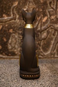 Masterpiece goddess Bastet statue, goddess of the home, domesticity, women's secrets, cats and childbirth. - صورة إضافية 6