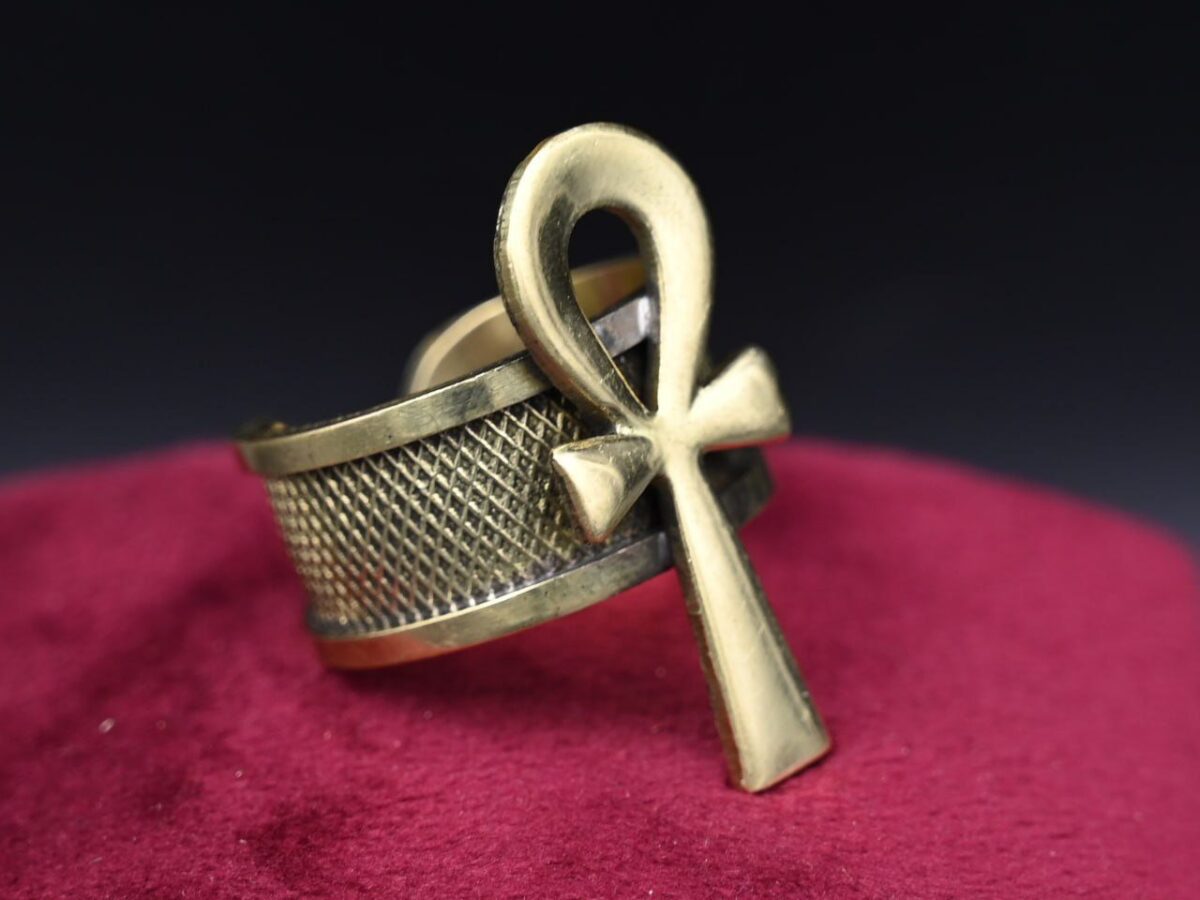 Oxidized Copper Ankh Ring