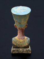 Queen Nefertiti Egyptian Statue