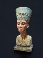 Queen Nefertiti Egyptian Statue