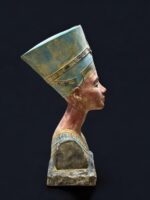 Queen Nefertiti Egyptian Statue