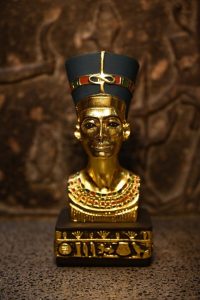 Queen Nefertiti Statue: Gold Leaf Egyptian Replica, Home Decor - صورة إضافية 2
