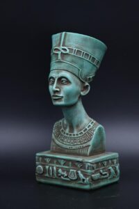 Nefertiti Head Statue