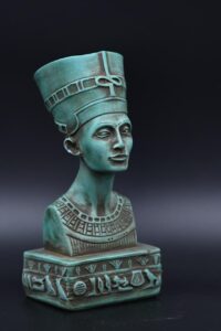 Nefertiti Head Statue