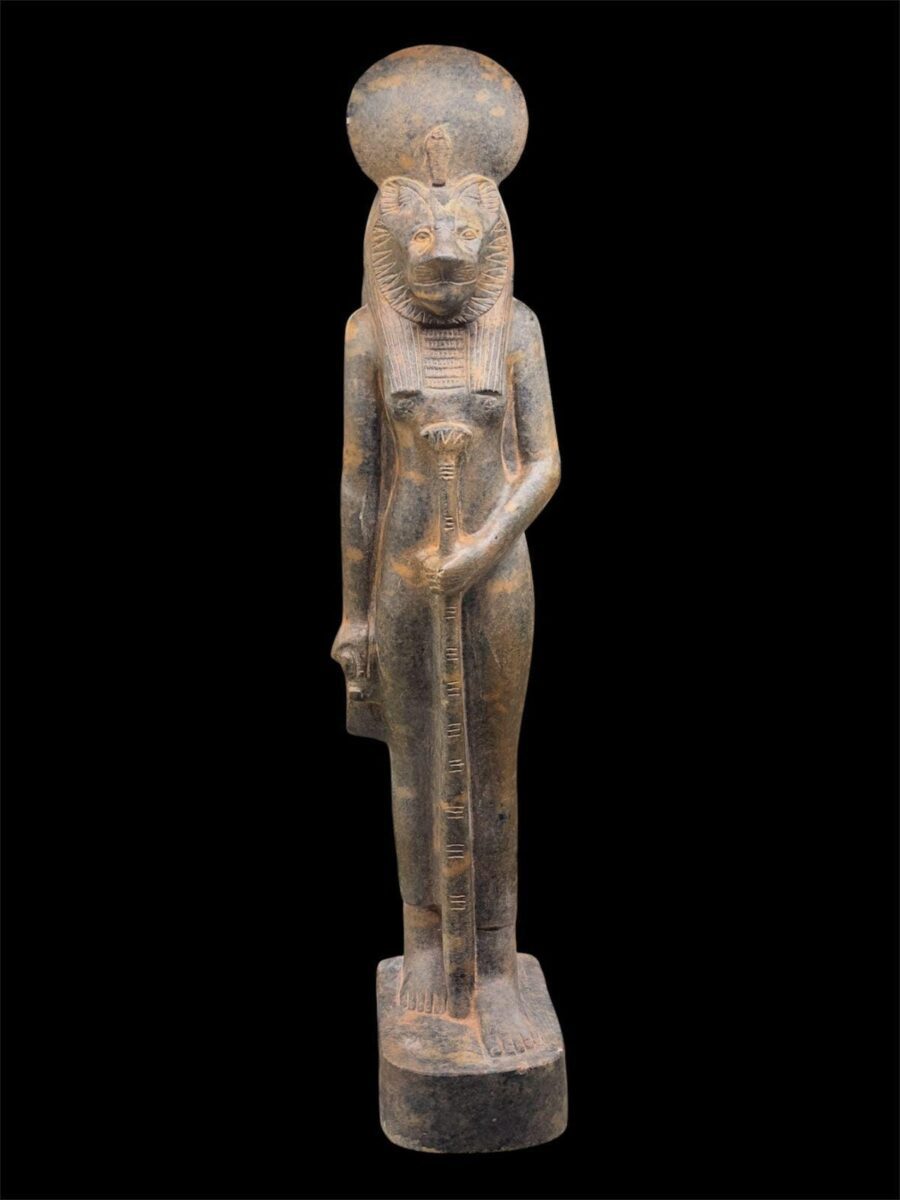 40 cm Black Granite Sekhmet Statue