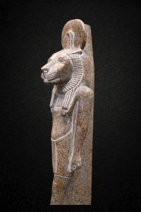 Red Granite Sekhmet Statue, Ancient Egyptian Lion Goddess - صورة إضافية 2