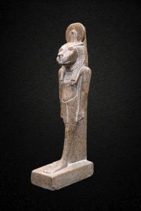 Red Granite Sekhmet Statue, Ancient Egyptian Lion Goddess - صورة إضافية 6