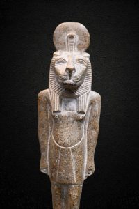 Red Granite Sekhmet Statue, Ancient Egyptian Lion Goddess - صورة إضافية 7