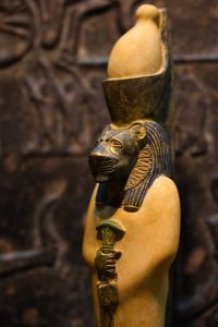 Sekhmet Statue, Ancient Egyptian Lion Goddess, Made in Egypt - صورة إضافية 5