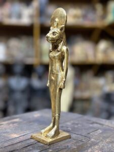 Sekhmet Statue – Egyptian Goddess of War, Gold Leaf Replica - صورة إضافية 6