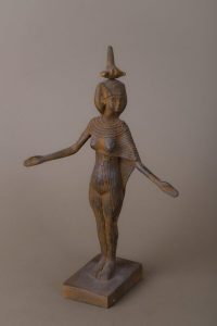 Serket Statue, Egyptian Goddess Sculpture, Ancient Mythology Decor - صورة إضافية 2