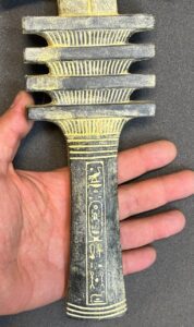 Stone Ankh – Egyptian Key of Life Sculpture - صورة إضافية 3