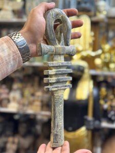 Stone Ankh – Egyptian Key of Life Sculpture - صورة إضافية 8