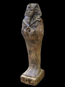 Tutankhamun Statue