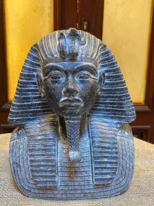 Tutankhamun Statue: Egyptian Pharaoh Stone Decor - صورة إضافية 9