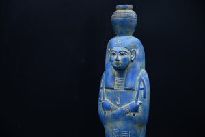 Vintage Egyptian Goddess Nut Statue, Blue Stone Sculpture - صورة إضافية 6