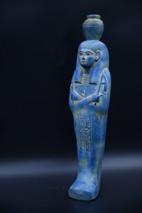 Vintage Egyptian Goddess Nut Statue, Blue Stone Sculpture - صورة إضافية 7