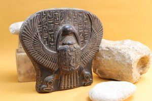 Winged Scarab Stone Carving, Egyptian Protection Symbol - صورة إضافية 2