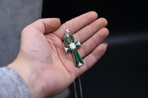Handcrafted Malachite Ankh Pendant – Egyptian Key of Life Amulet - Image 8