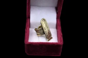 Nefertiti Ring-Ring From ancient Egypt- a Ring with Egyptian symbols - Image 6