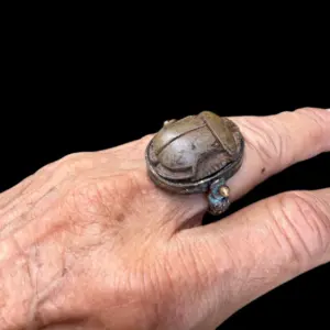 Rings from ancient Egypt - a ring decorated with a scarab inscribed -Antiques-ornaments-mythology made in Egypt - Image 7