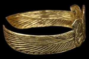 Cleopatra Scarab Crown Costume