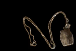 Silver Hathor Mask Pendant with Malachite, Egyptian Necklace - Image 6