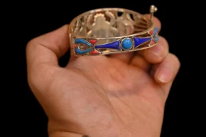 amazing bracelet-King Tutankhamun bracelet-Replica-Egyptian antiques Treasures of Black Land-Made of pure silver and Lapis lazuli stone - Image 6
